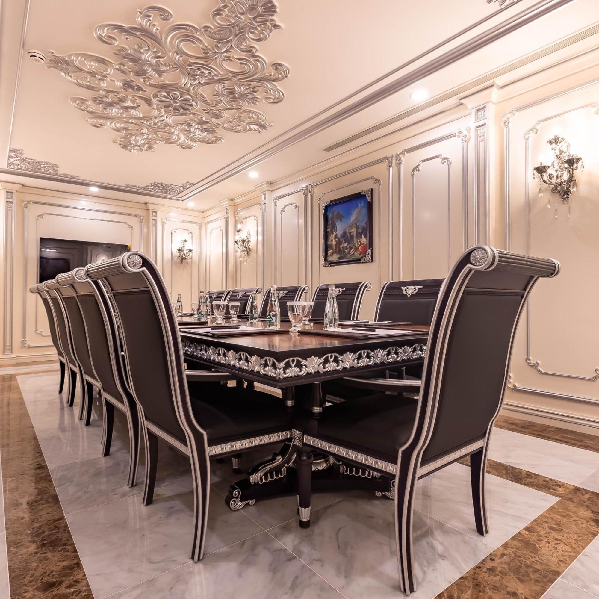 Cristal Erbil Hotel Екстер'єр фото The interior of the restaurant