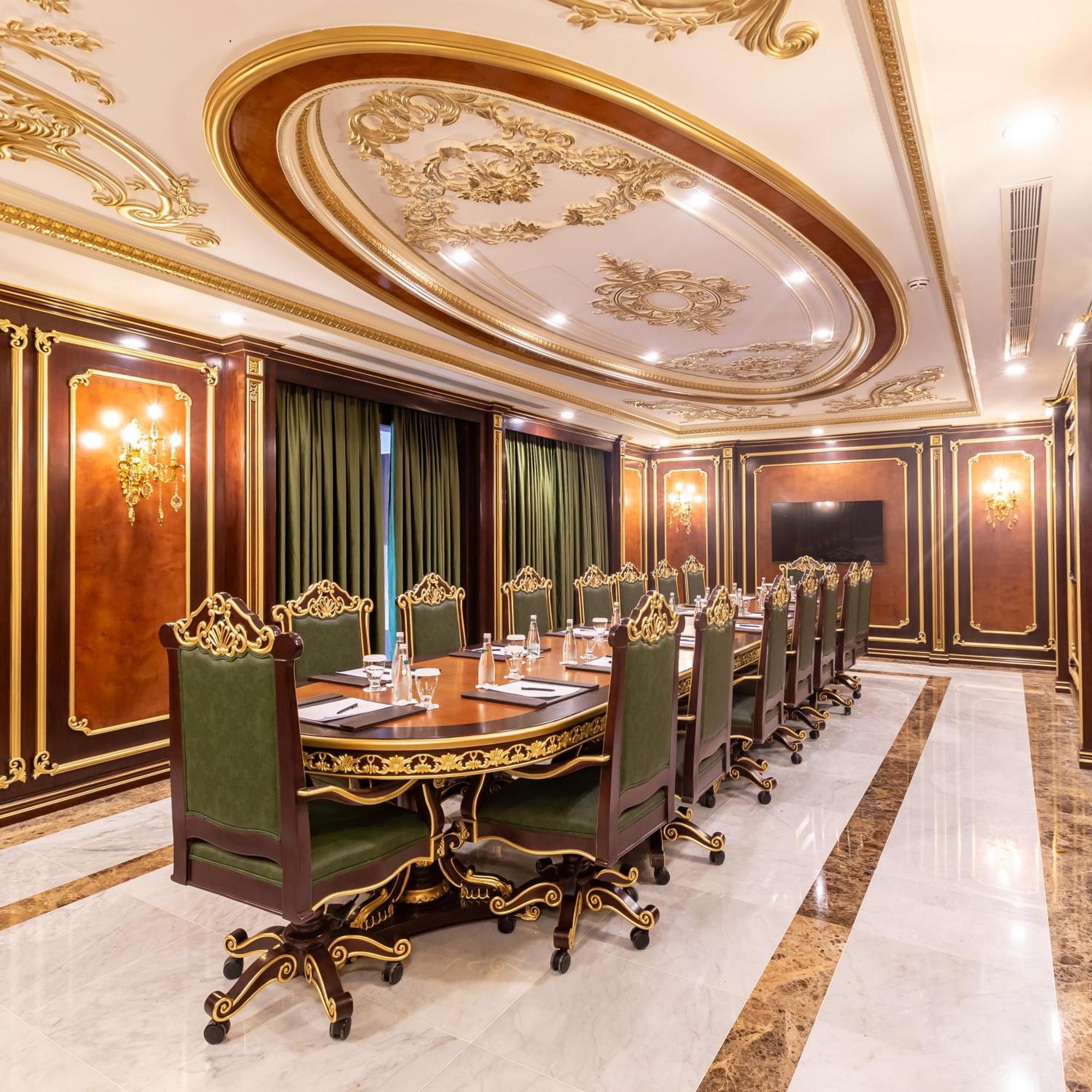 Cristal Erbil Hotel Екстер'єр фото The meeting room of the Prime Minister